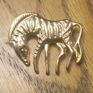 Zebra pin